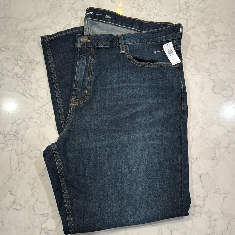 NWT Old Navy Slim Built in Flex Jeans 44x30